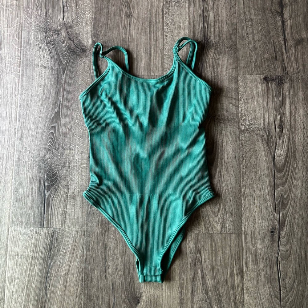 NWOT MRIGNT Ribbed Bodysuit • Green